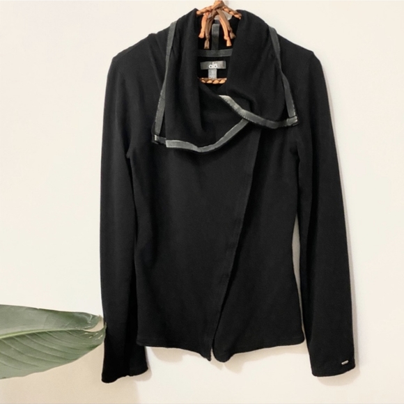 Alo Yoga Black Light Wrap Cardigan Small - Picture 1 of 7